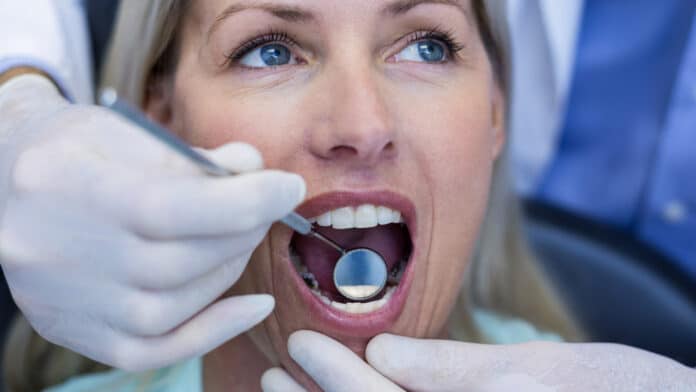 Combien d'implants dentaires peut-on poser en une seule fois ?